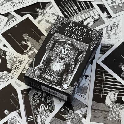  Tarot Black Ritual